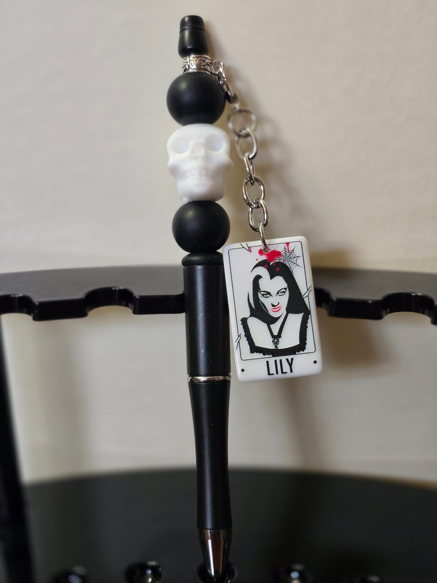 Spooky Girls Pen Set with Charms