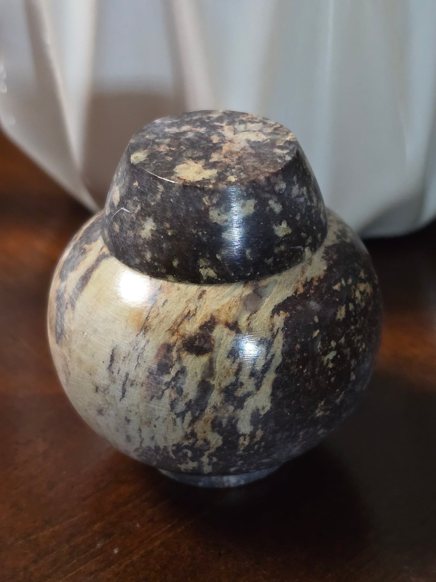 Soapstone Resin Jars